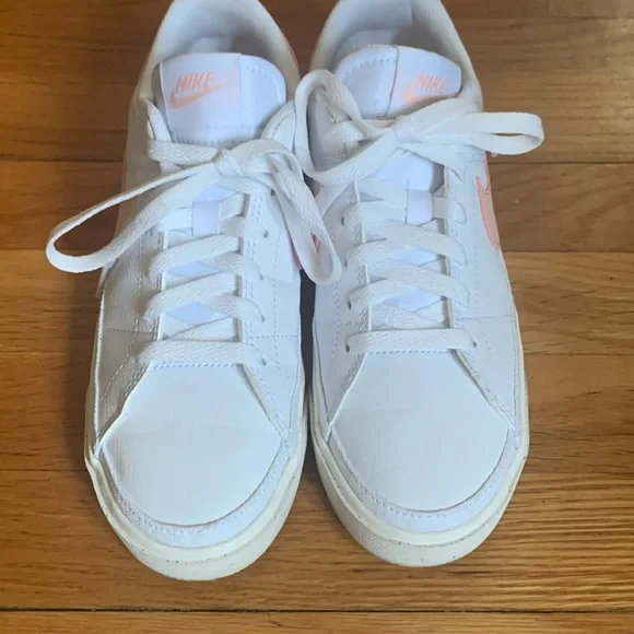 Nike Court Legacy White and Peach Accent Sneakers - Picture 4 of 7